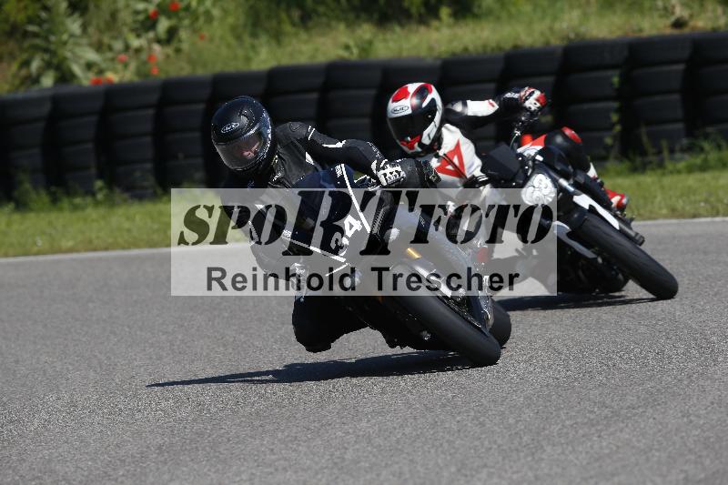 /Archiv-2024/29 12.06.2024 MOTO.CH Track Day ADR/Gruppe gelb/34